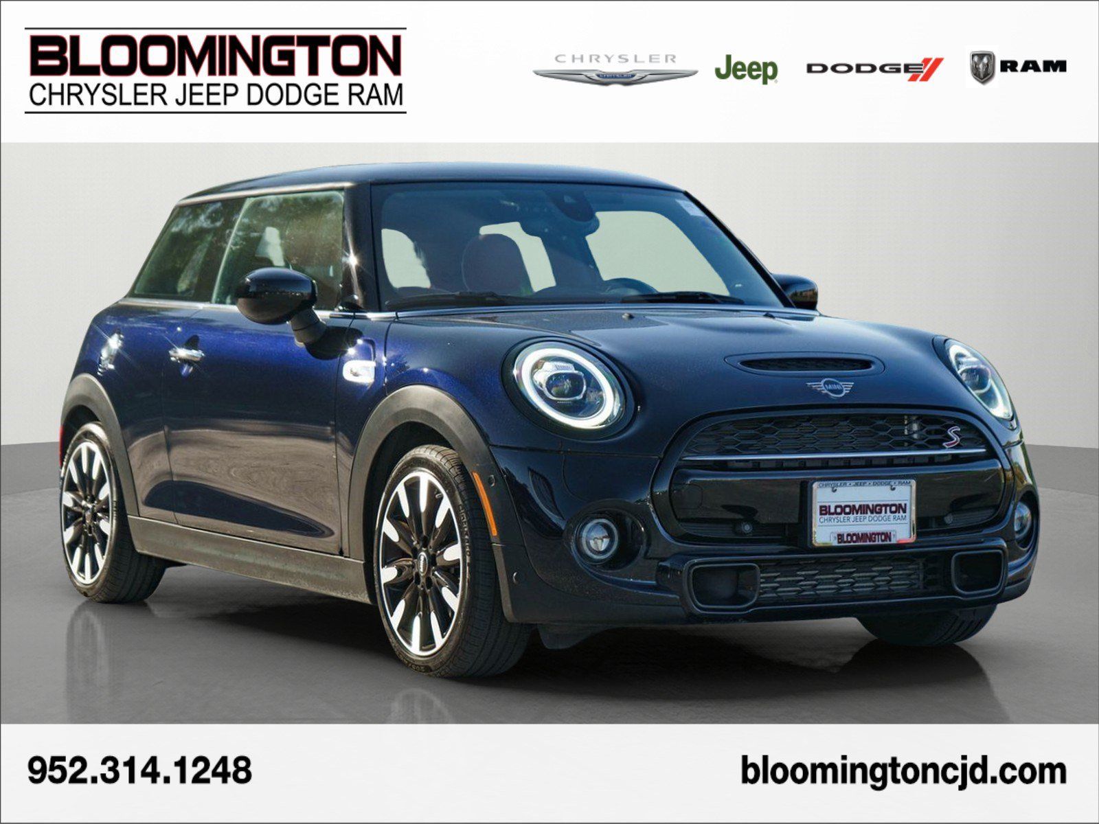 Used 2021 MINI Cooper S w/ Driver Assistance Package FWD image 1