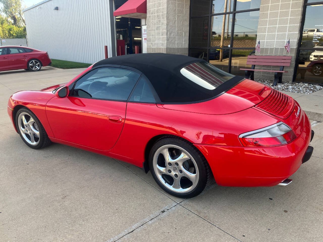 Used 2001 Porsche 911 Cabriolet image 9