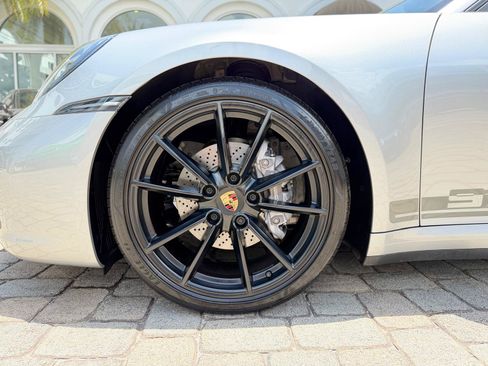 Used 2024 Porsche 911 Carrera T RWD image 26