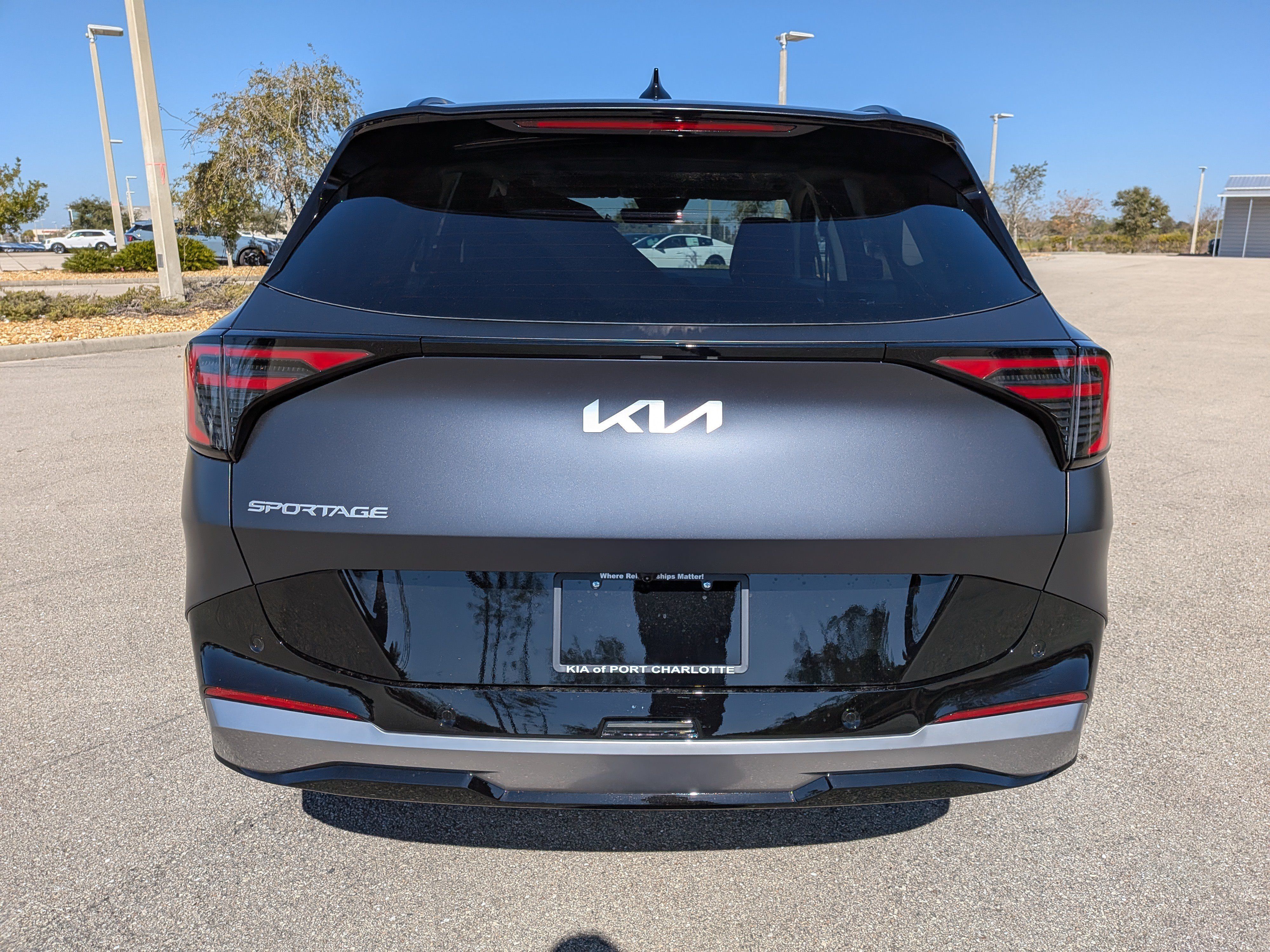New 2026 Kia Sportage SX FWD image 6