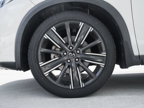Used 2021 INFINITI QX50 Luxe w/ Appearance Package FWD image 15