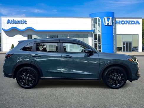 Used 2025 Honda HR-V Sport image 4