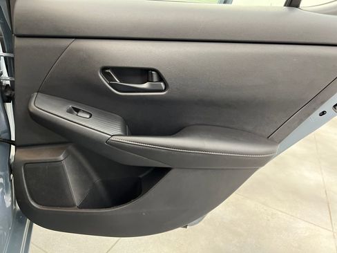Used 2024 Nissan Sentra SV FWD image 23