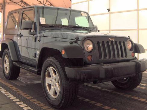 Used 2008 Jeep Wrangler X image 3