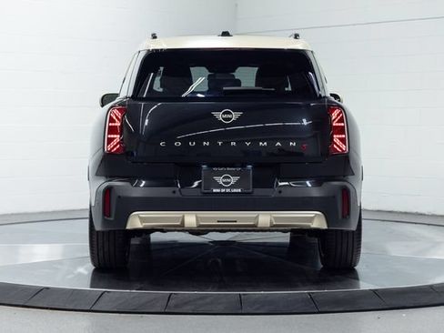 Certified 2025 MINI Cooper Countryman S w/ Comfort Package Max AWD/4WD image 7