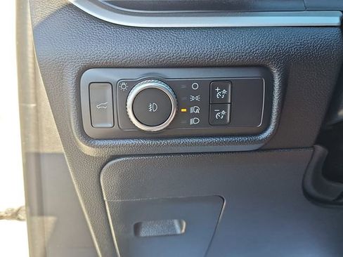 Used 2021 Ford Explorer XLT w/ Equipment Group 202A image 24