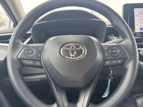 Used 2026 Toyota Corolla LE image 21