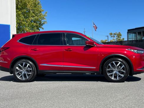 Certified 2022 Acura MDX w/ Technology Package FWD image 2