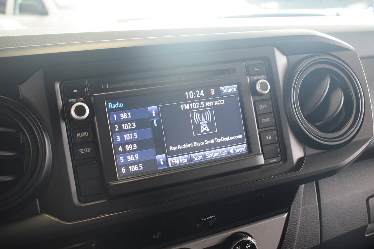 Used 2018 Toyota Tacoma SR RWD image 29