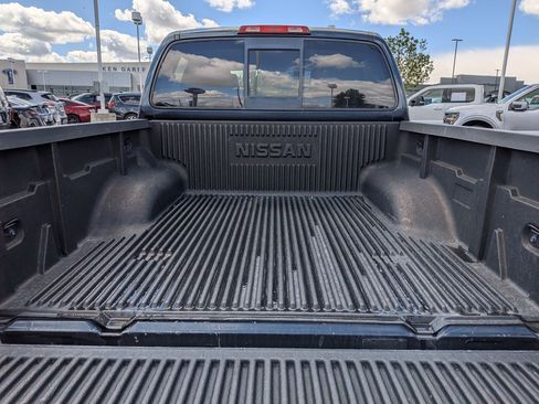 Used 2017 Nissan Frontier SV RWD image 27