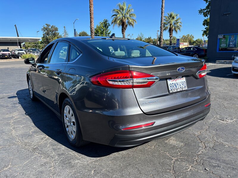 Used 2020 Ford Fusion S FWD image 6