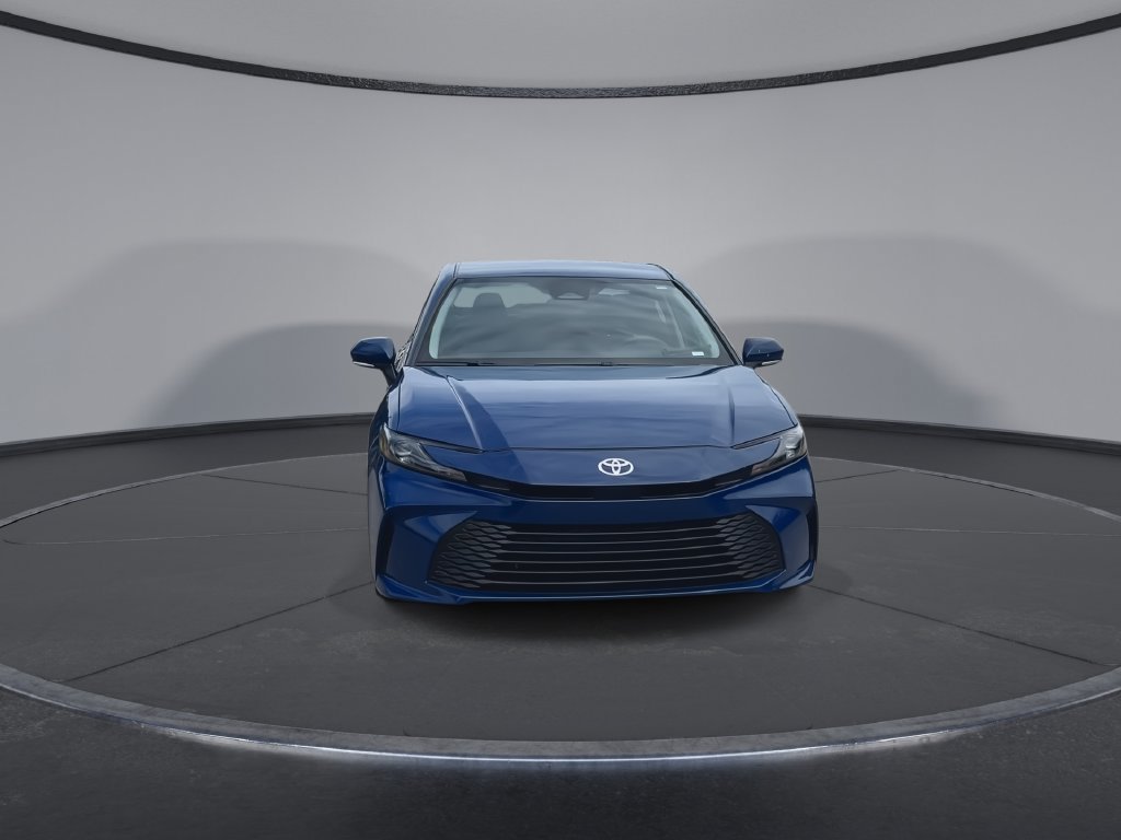 Used 2025 Toyota Camry LE FWD image 3