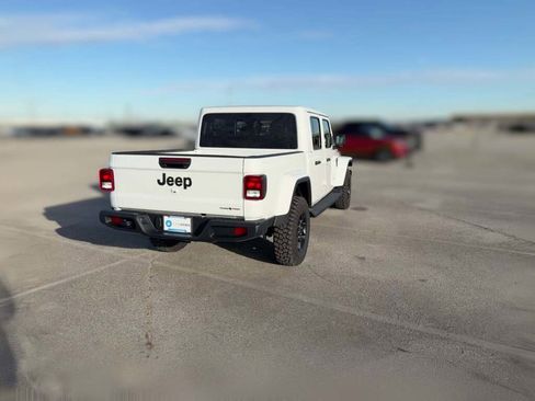 New 2026 Jeep Gladiator Sport image 11