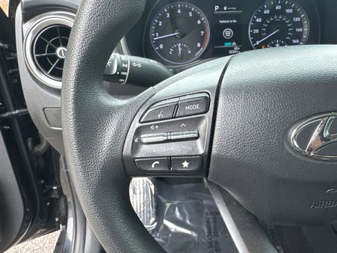 Used 2023 Hyundai Kona SEL FWD image 24