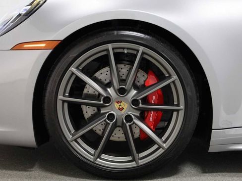 Certified 2024 Porsche 911 Carrera 4S AWD/4WD image 38