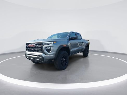 New 2026 GMC Canyon Elevation w/ Convenience Package RWD image 4