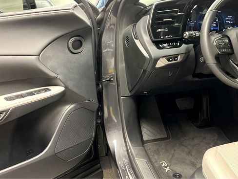 Certified 2026 Lexus RX 350h AWD/4WD image 42