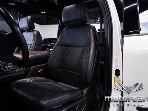 Used 2022 Ford F150 Lariat w/ Equipment Group 502A High AWD/4WD image 29