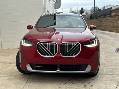 Certified 2025 BMW X3 xDrive30i w/ Premium Package image 2