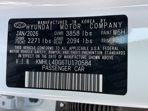 New 2026 Hyundai Elantra SE FWD image 40