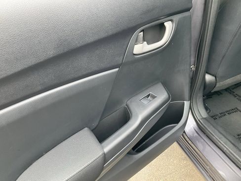 Used 2015 Honda Civic LX image 32