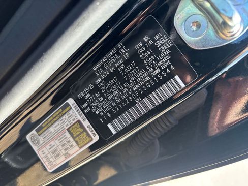 Used 2025 Kia Sportage LX image 28