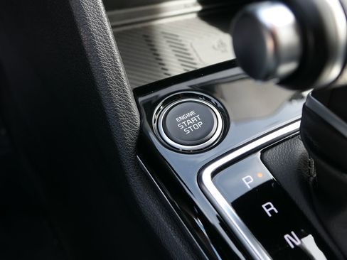 Used 2023 Kia Sportage EX image 22