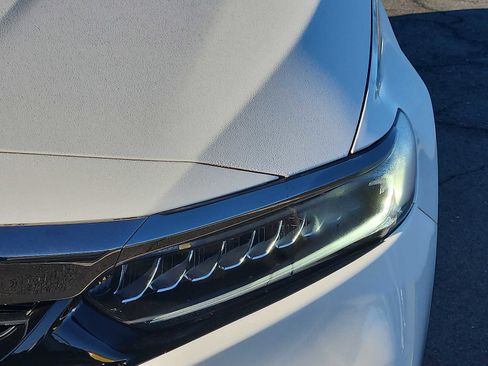 Used 2022 Honda Accord Sport image 9