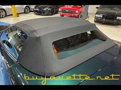 Used 2001 Chevrolet Corvette Convertible w/ Preferred Equipment Group2 RWD image 10