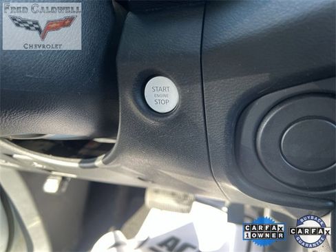 Used 2022 Nissan Frontier SV image 16