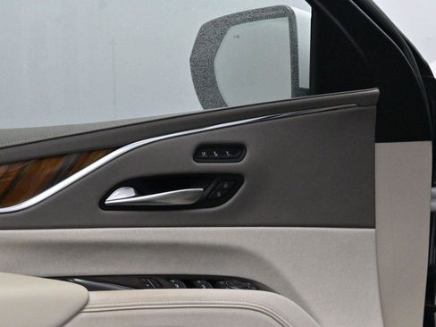 Certified 2024 Cadillac Escalade Sport Platinum w/ LPO, Floor Liner Package image 15