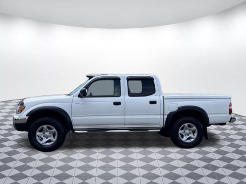 Used 2002 Toyota Tacoma PreRunner RWD image 4