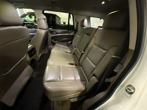 Used 2017 Chevrolet Tahoe LT w/ Luxury Package AWD/4WD image 27