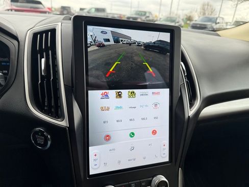 Used 2024 Ford Edge SEL w/ Convenience Package image 22