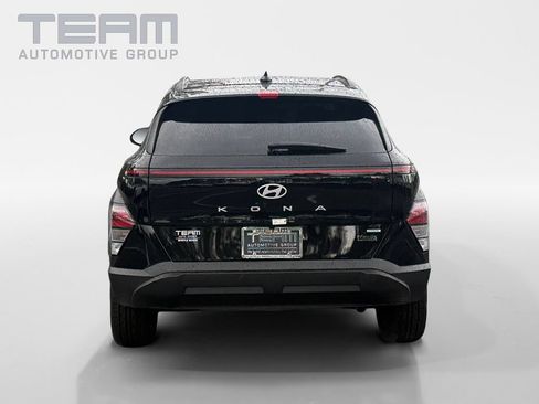 Used 2025 Hyundai Kona SEL AWD/4WD image 6