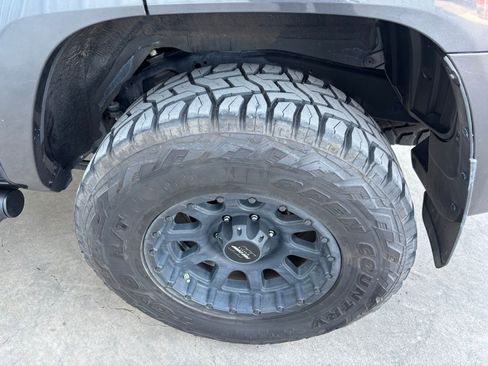 Used 2017 Toyota 4Runner image 10