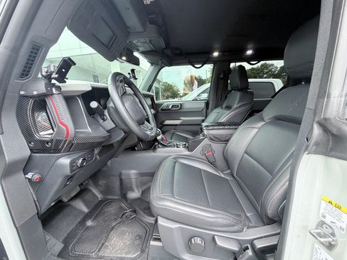 Used 2022 Ford Bronco Badlands AWD/4WD image 19