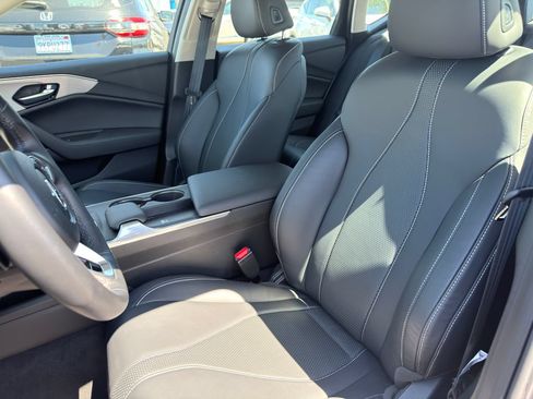 Certified 2025 Acura TLX w/ Technology Package FWD image 15