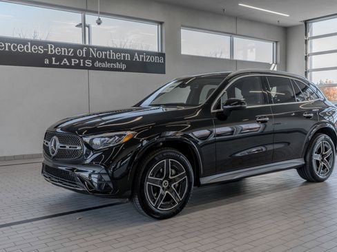 New 2026 Mercedes-Benz GLC 300 4MATIC image 3