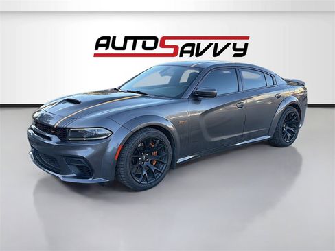 Used 2022 Dodge Charger Scat Pack image 3