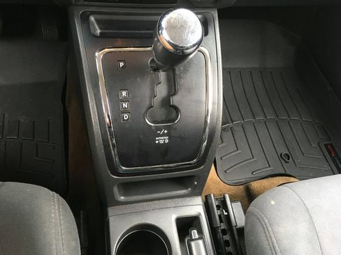 Used 2016 Jeep Patriot Sport w/ Power Value Group AWD/4WD image 16