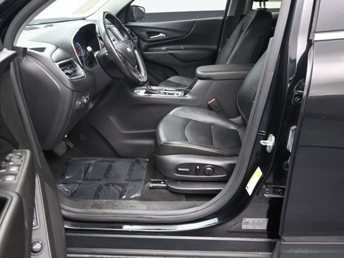 Used 2020 Chevrolet Equinox LT w/ Midnight Edition image 11