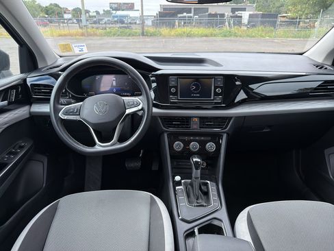 Used 2024 Volkswagen Taos S FWD image 17