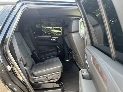 Used 2024 Chevrolet Tahoe Z71 AWD/4WD image 30