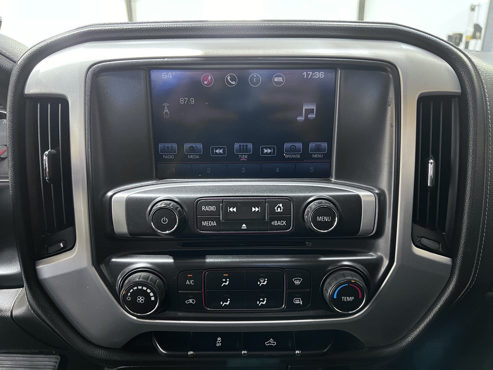 Used 2016 GMC Sierra 1500 SLE RWD image 17