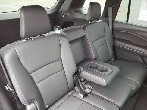 Used 2023 Honda Passport EX-L image 17