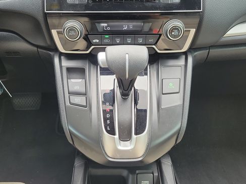 Used 2019 Honda CR-V LX image 14