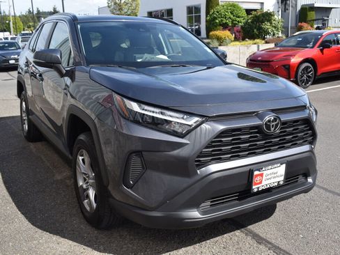 Certified 2025 Toyota RAV4 XLE w/ Convenience Package AWD/4WD image 3