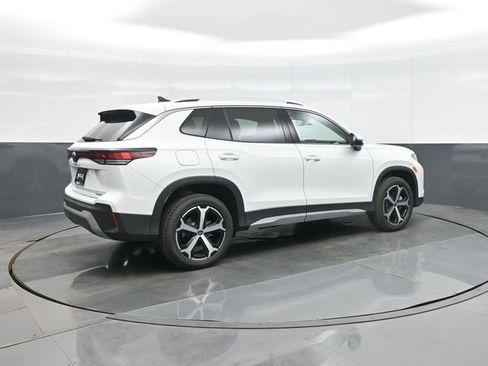 New 2026 Volkswagen Tiguan SE image 7