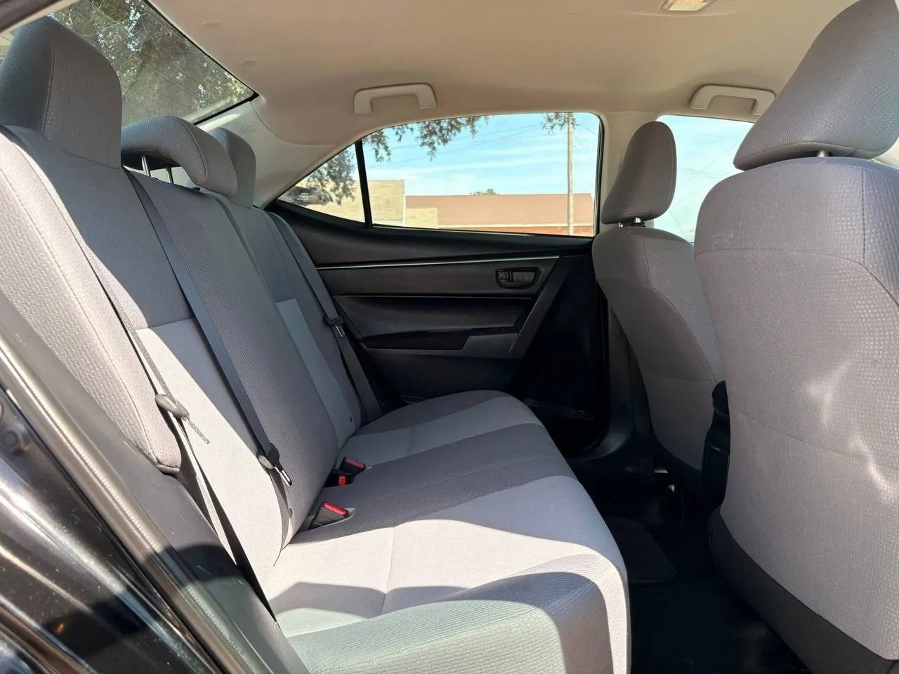 Used 2014 Toyota Corolla L FWD image 16